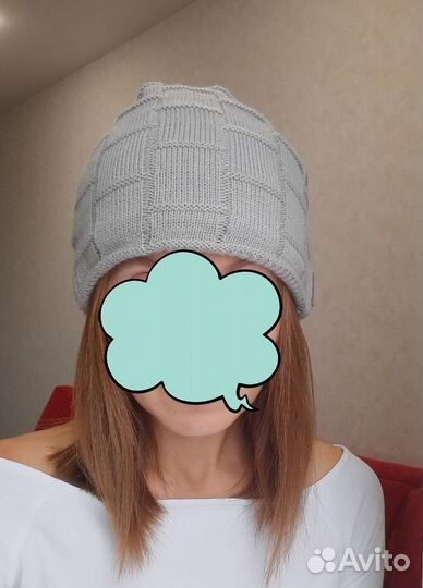 Шапка женская с встроенным BT-наушником