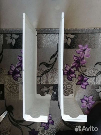 Экран для радиатора на 4 секции