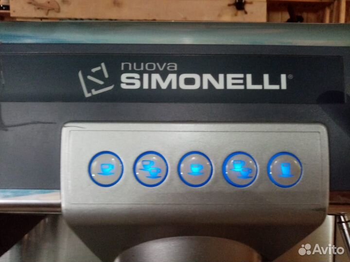 Кофемашина nuova simonelli aurelia 2GR