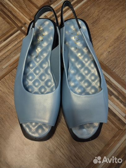 Обувь женская