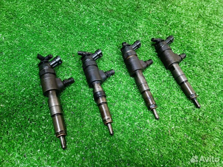 Топливная форсунка Peugeot 307 1,4 HDi