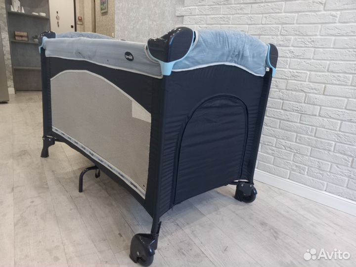 Детская кровать-манеж