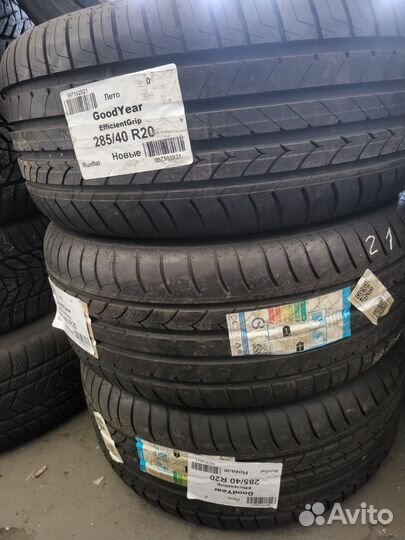 Goodyear EfficientGrip 285/40 R20