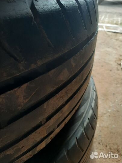 Viatti Strada Asimmetrico 215/55 R17
