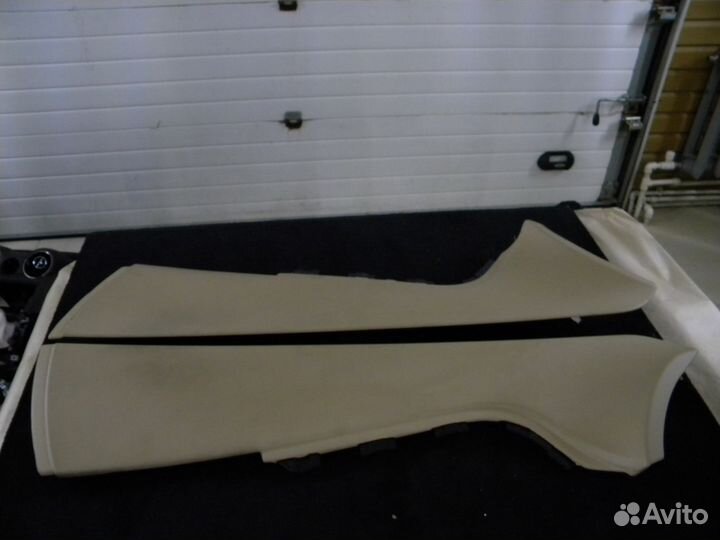 Накладки подлокотника боковые Jaguar XJ Long 351