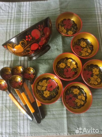 Посуда Хохлома