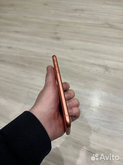 iPhone Xr, 128 ГБ