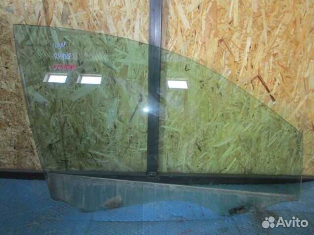 Стекло двери передней правой Renault Megane II 200