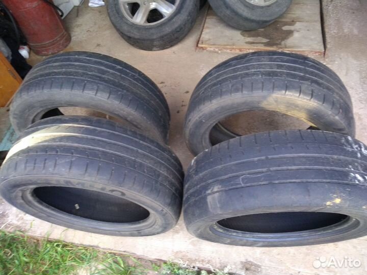 Kumho 975 205/55 R16