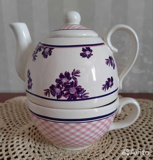 Заварочный чайник с чашкой Avon