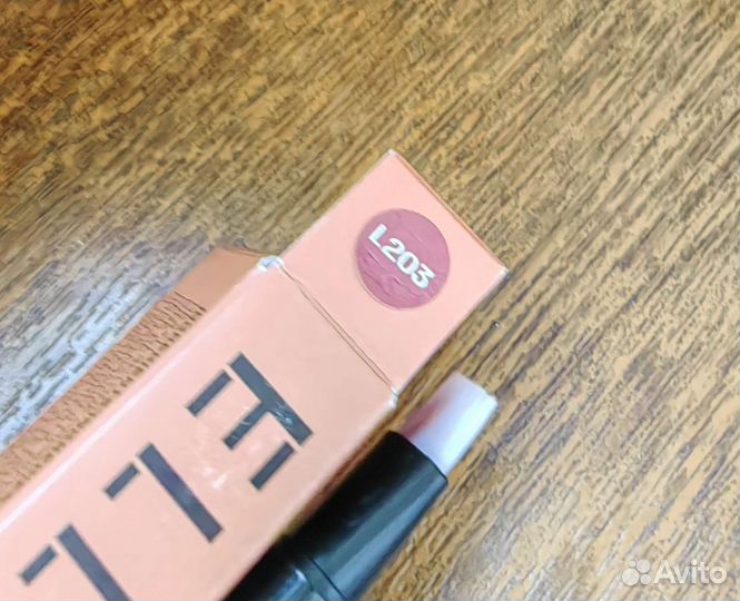 Помада ellis faas