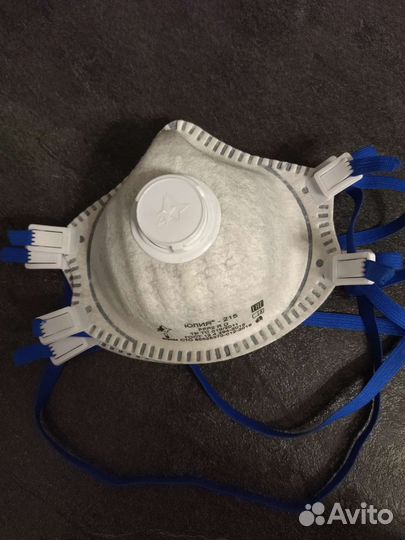 Защитная маска для лица