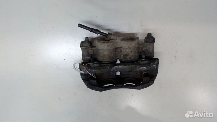 Суппорт Mercedes Vito W447 2014, 2021