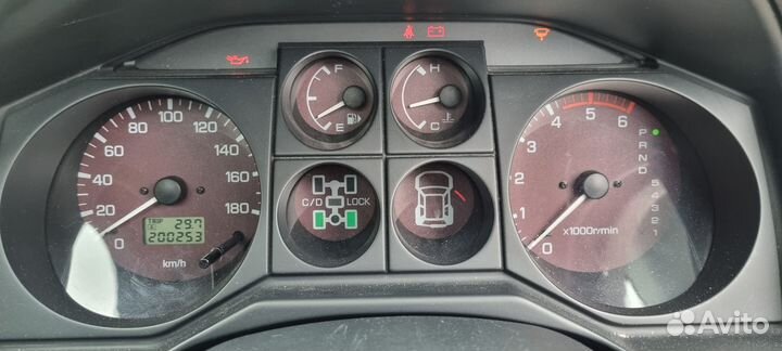 Mitsubishi Pajero 3.2 МТ, 2000, 200 000 км