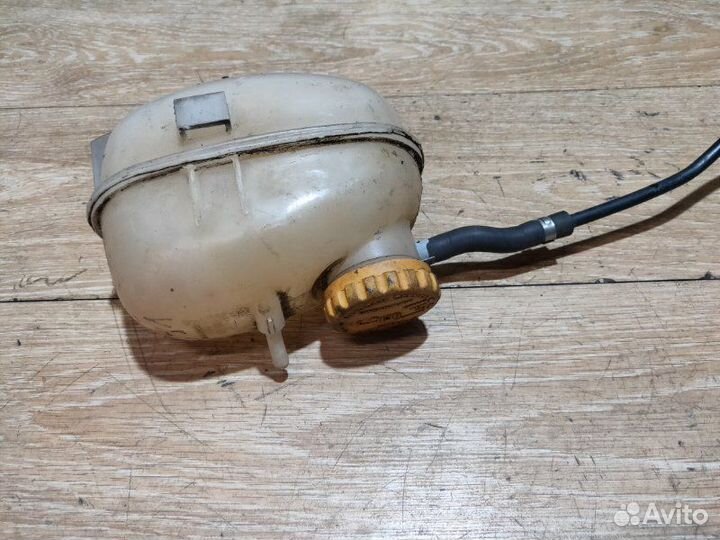 Бачок расширительный Opel Corsa C 1.4 Z14XE 2004