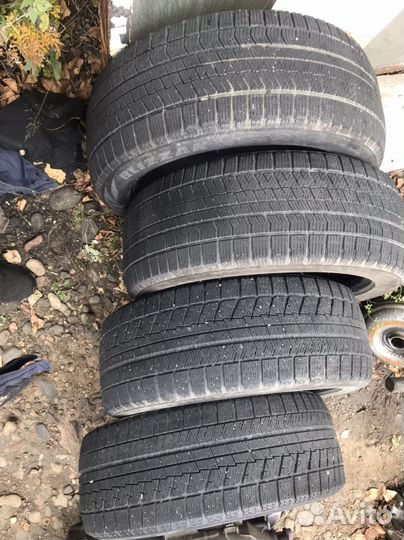 Bridgestone Blizzak VRX 255/50 R18