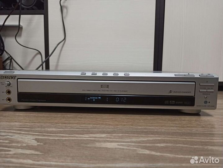 CD/DVD player sony DVP-NC66K
