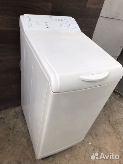 Стиральная машина с вертикальной загрузкой indesit