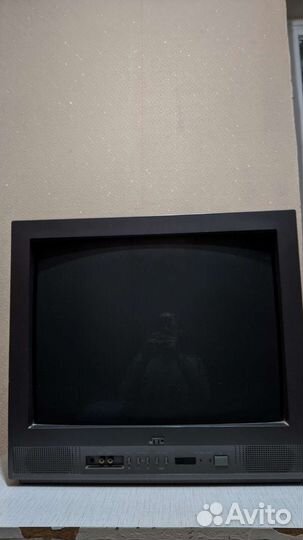 Телевизор JVC