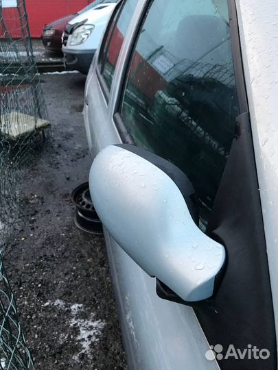 Зеркала заднего вида Renault Symbol 2005г