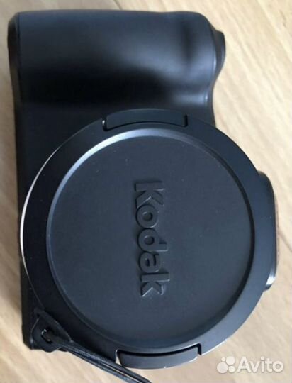 Зеркальный фотоаппарат