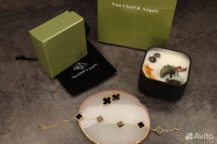 Комплект украшений Van Cleef