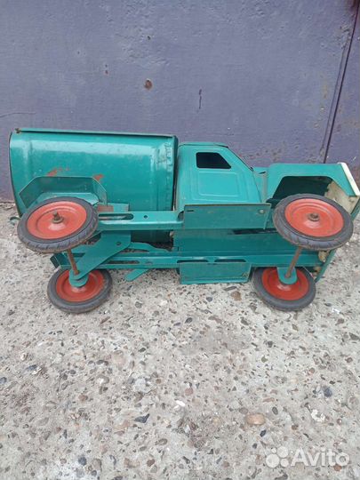 Модель грузовика СССР