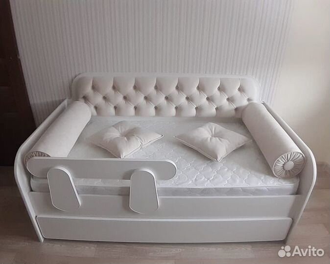 Диван-кровать