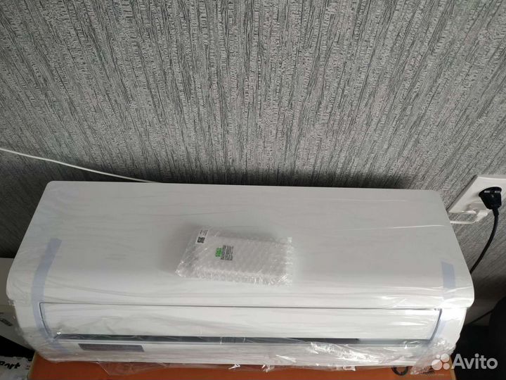 Сплит-система новая 9