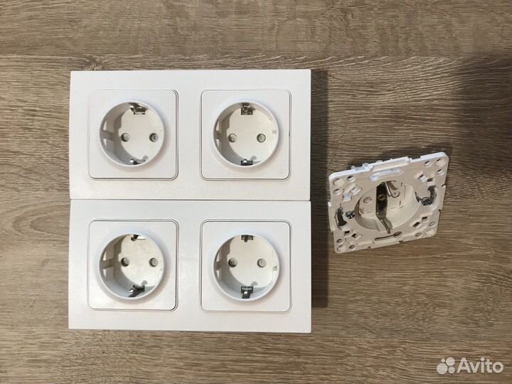 Розетка двойная EKF 16 А, с защитной,с заземлением