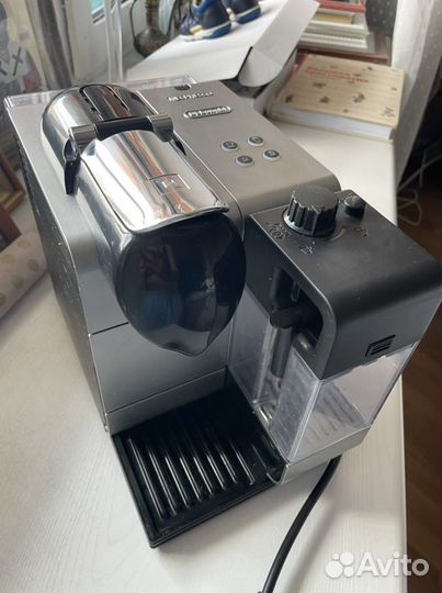 Кофемашина delonghi nespresso