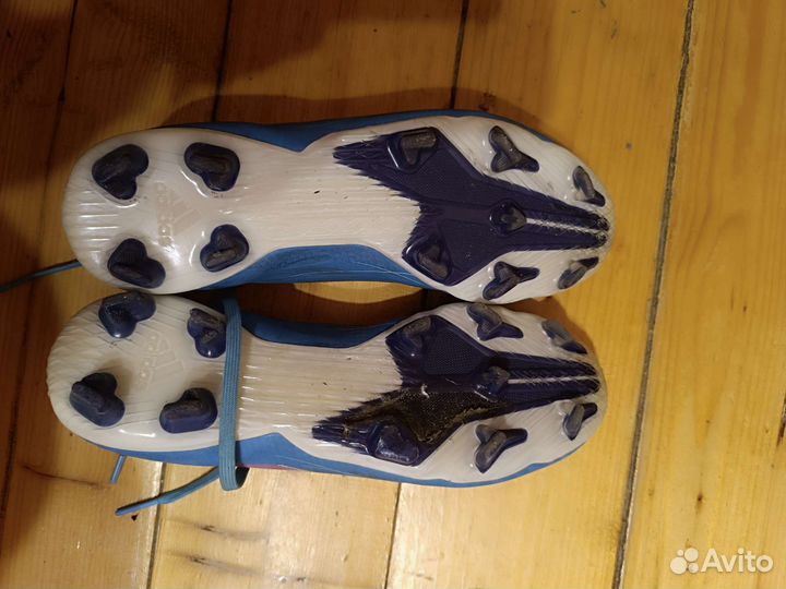 Футбольные бутсы adidas х
