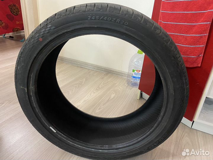 RoadX RXMotion U11 245/40 R20 102Y