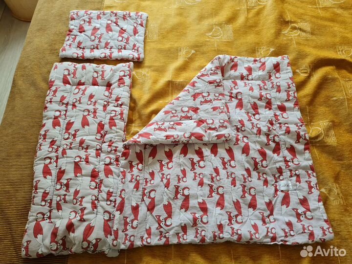 Комлект детского белья в кояску