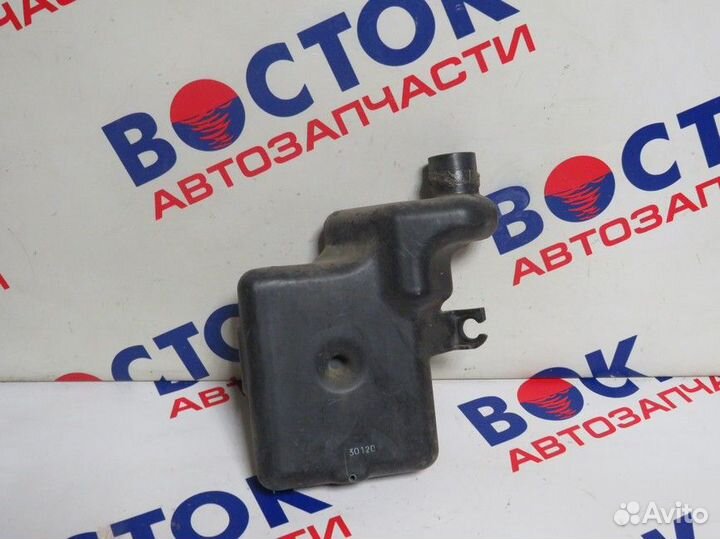 Резонатор воздушного фильтра nissan skyline V35, P