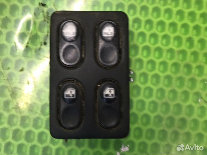 Блок стеклоподъемников 2110