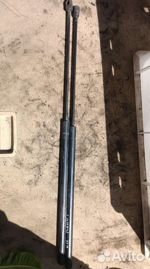 Амортизатор упор капота Mercedes e211