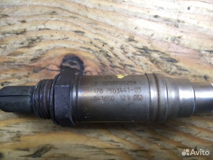 Датчик кислородный BMW 525