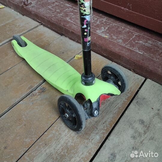 Самокат детский трехколесный