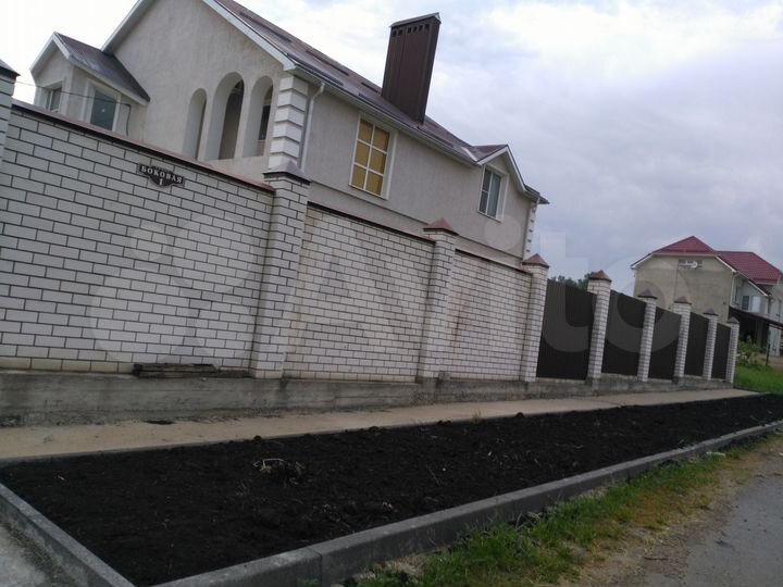 Дом 470 м² на участке 10 сот.