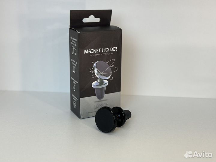 Держатель для телефона магнитный в машину