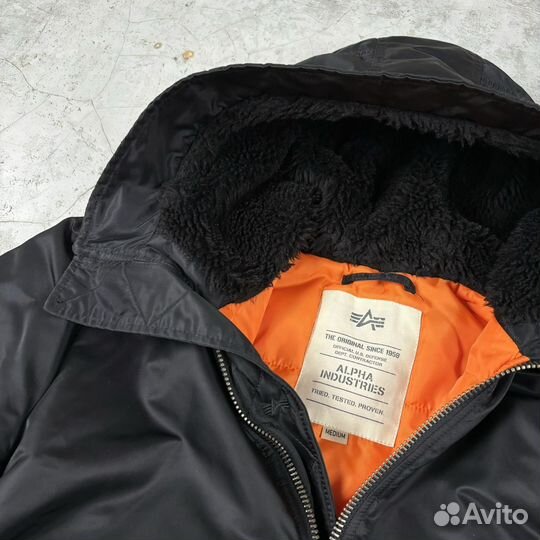 Зимний бомбер Alpha Industries оригинал