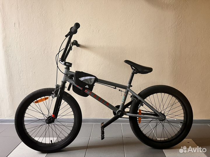 Haro Leucadia BMX велосипед