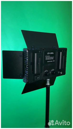 Видеосвет U600