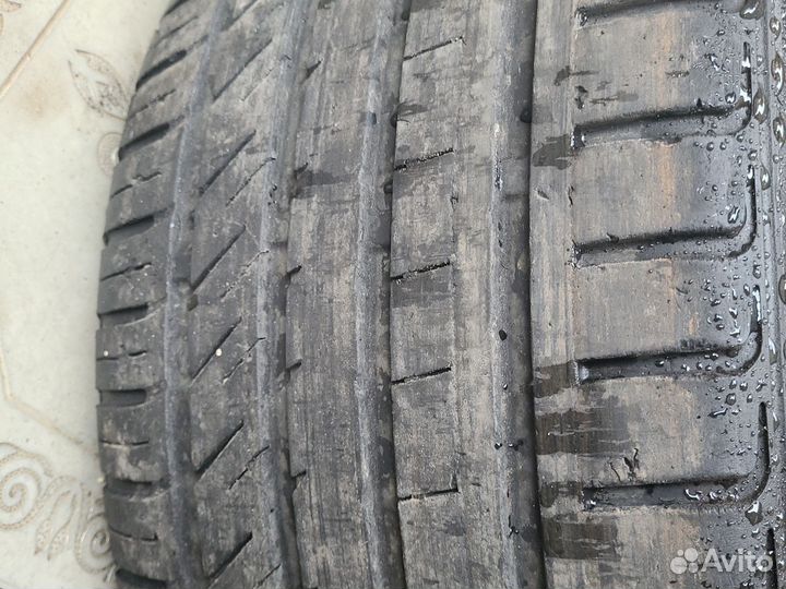 Kinforest KF-550 235/40 R18