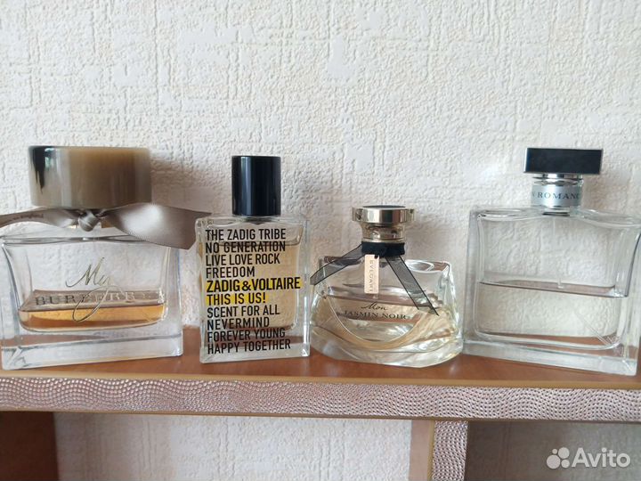 Парфюмерия из личной коллекции флаконами и распив