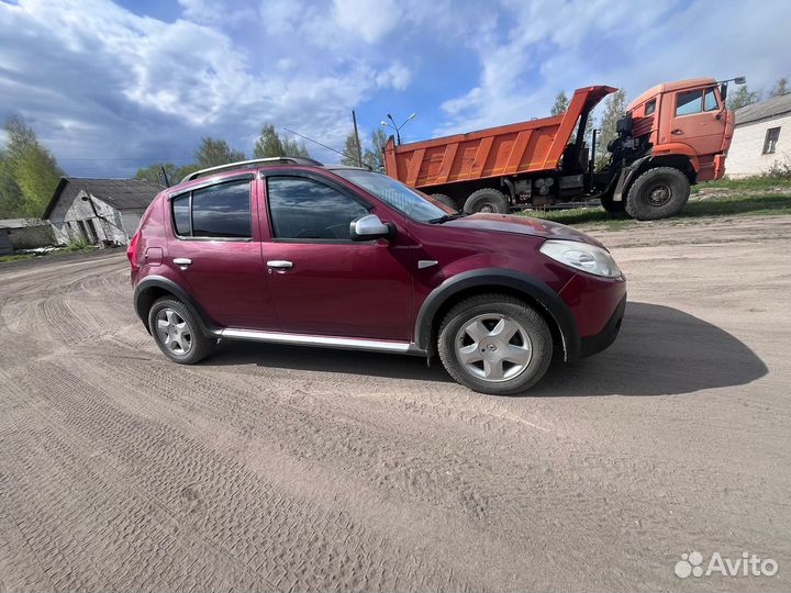Renault Sandero Stepway 1.6 МТ, 2012, 144 500 км
