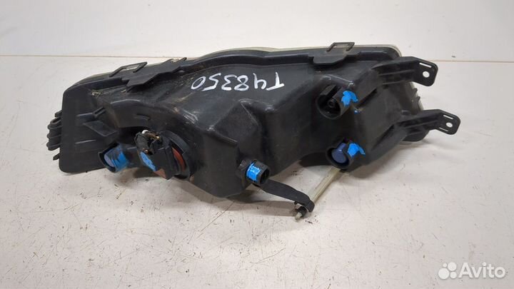 Фара противотуманная правая Skoda Rapid