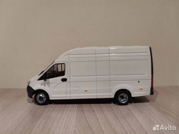 Газель Некст A31R32 белый, Н656