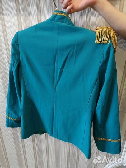 Пиджак детский для выступлений 10-12 лет